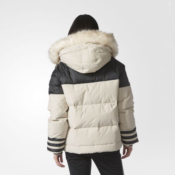 Женский пуховик Adidas Originals Feminine AY4811_image_3