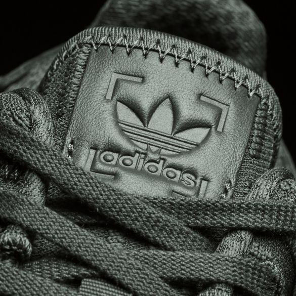 Жіночі кросівки Adidas Originals NMD_R2 W BA7261_image_5