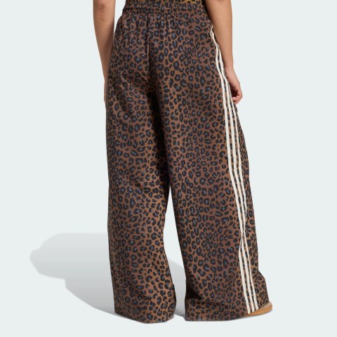 Спортивные штаны Leopard Firebird Oversized Adidas Originals JW7302_image_2