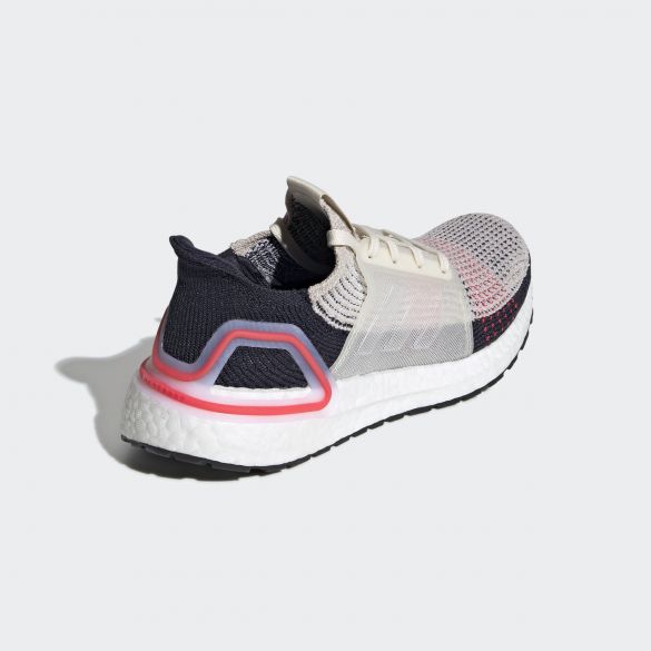 Женские Кроссовки для бега Adidas Ultraboost 19 F35284_image_4