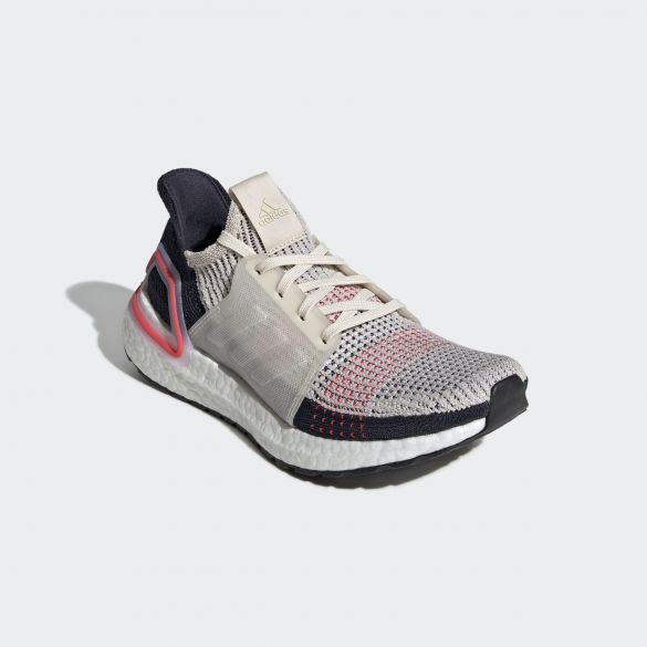 Женские Кроссовки для бега Adidas Ultraboost 19 F35284_image_3