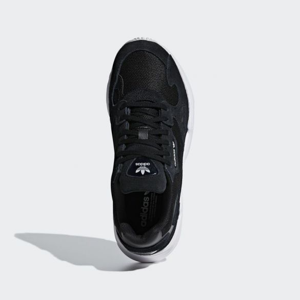 Женские кроссовки Adidas Falcon B28129