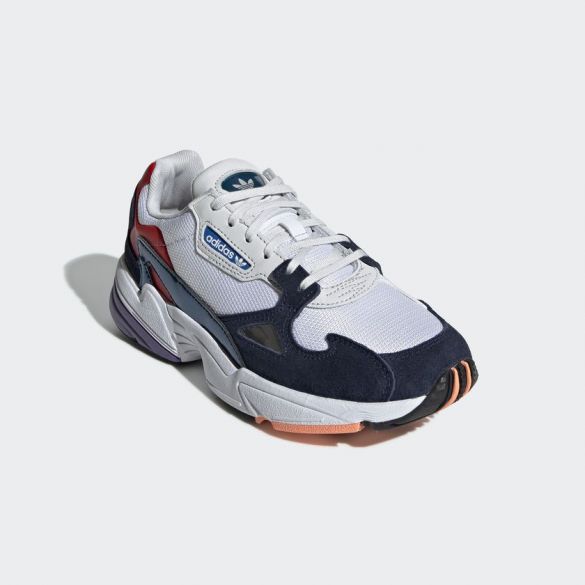 Женские кроссовки Adidas Falcon CG6246_image_4