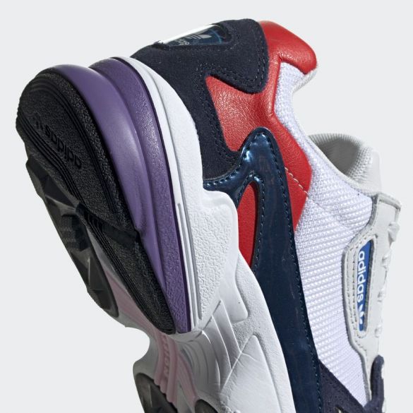 Женские кроссовки Adidas Falcon CG6246_image_6