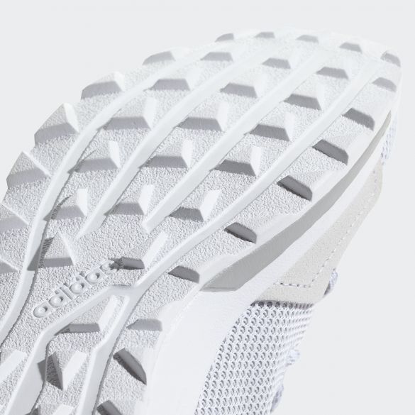 Женские кроссовки Adidas Quesa B96519_image_8