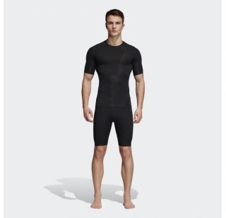 Чоловічі укорочені штани Adidas Ask Tec Tig St CF7195