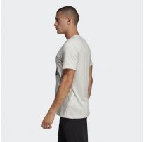 Чоловіча футболка Adidas Must Haves Badge of Sport Graphic DV3091_image_6
