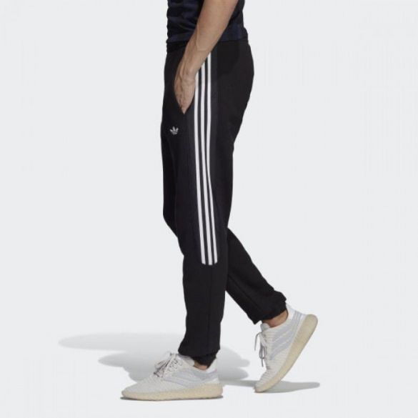 Чоловічі штани Adidas Originals Radkin DU8137_image_3