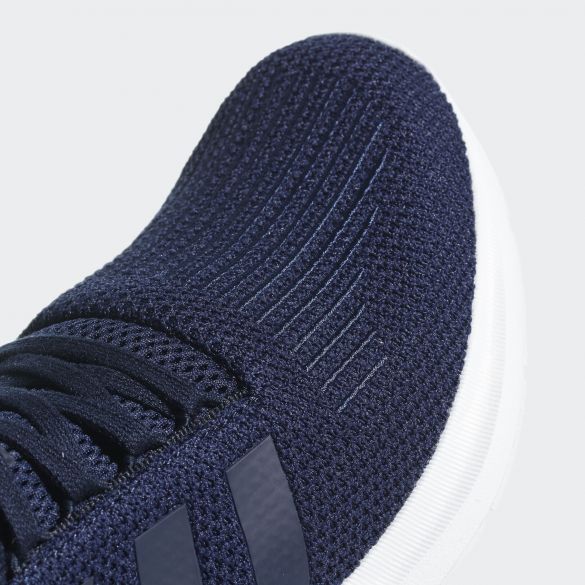 Мужские кроссовки Adidas Originals Swift Run B37727_image_6