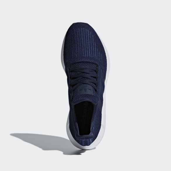 Мужские кроссовки Adidas Originals Swift Run B37727_image_8