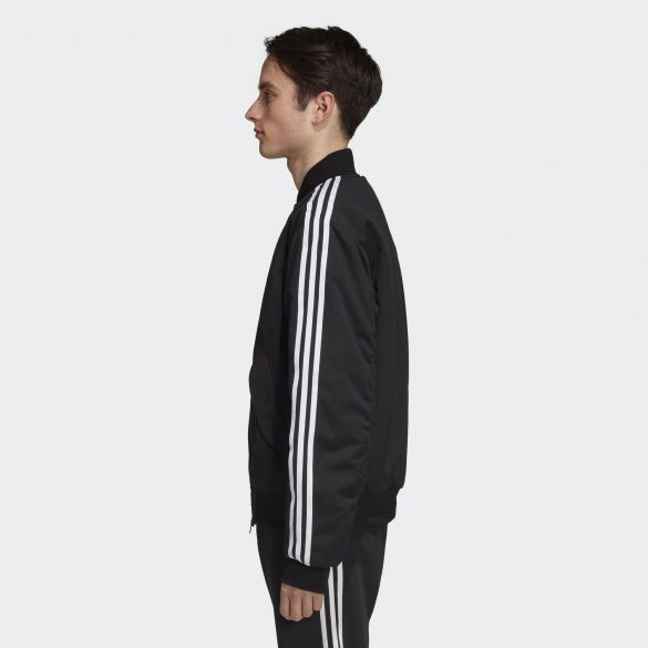 Чоловіча куртка Adidas Originals Ma1 Padded DH5031_image_3