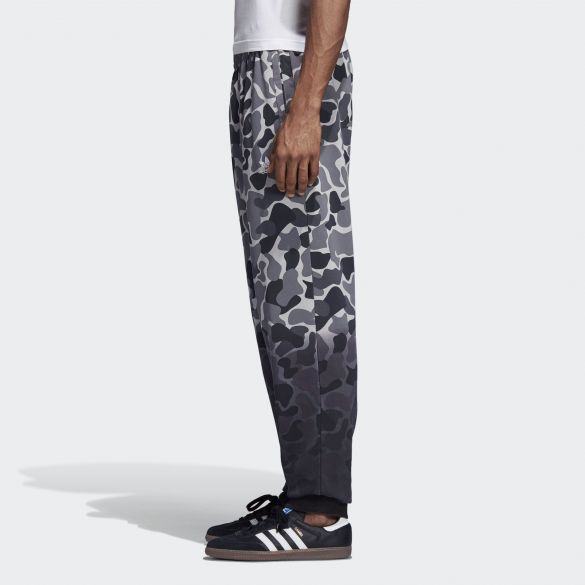 Мужские брюки Adidas Originals Camo Pants DH4808_image_3