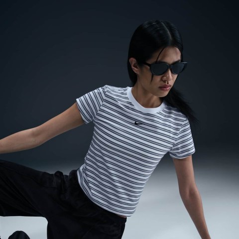 Футболка жіноча Nike Chill Knit Tee Pnx HF9524-100_image_3