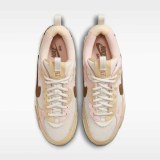 Кроссовки Nike Air Max 90 Futura DZ4704-100_image_4
