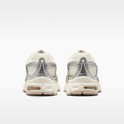 Кросівки Nike Air Max Moto 2K HQ2056-108_image_6