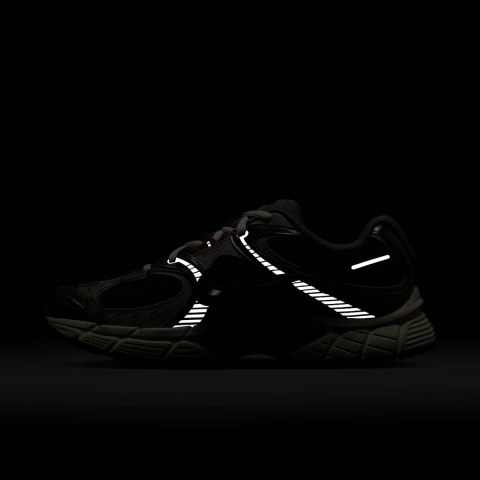 Кроссовки Nike V5 RNR HQ7901-602_image_12