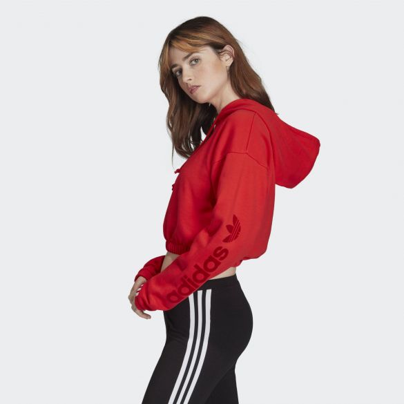Новинка для путешественников: adidas презентовали немнущуюся худи