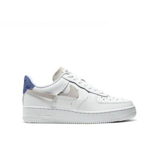 Жіночі кросівки Nike Air Force 1 07 LX 898889-103