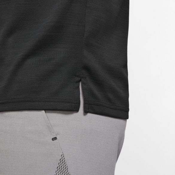 Чоловіча бігова футболка Nike Superset Top Ss AJ8021-010_image_4