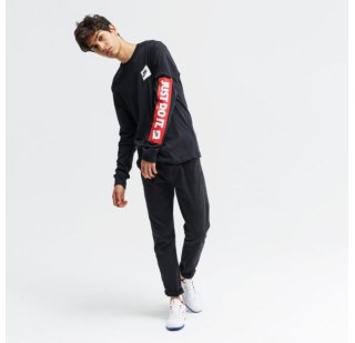 Футболка з довгим рукавом Nike cd9598-010