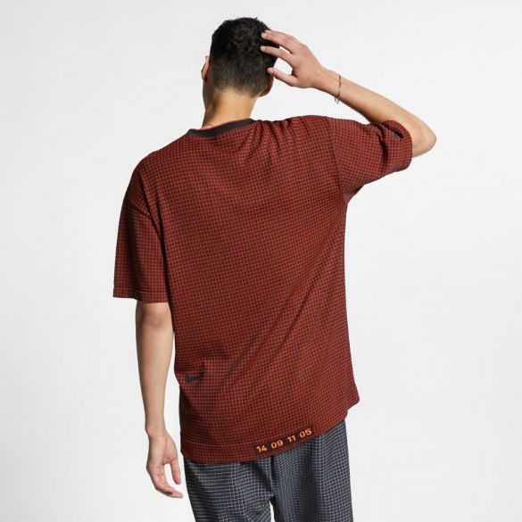 Футболка Nike M Nsw Tch Pck Sc Top Ss Grd Kt AR1592-011