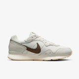 Жіночі кросівки NIKE Venture Runner CK2948-007_image_1