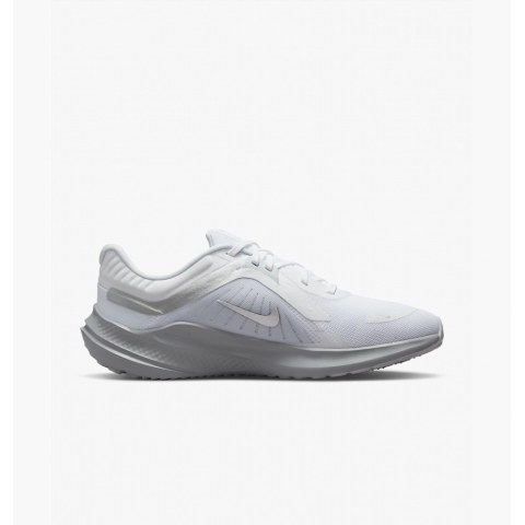 Женские кроссовки Nike Quest 5 DD9291-100_image_1