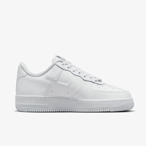 Кросівки Nike Air Force 1 Low 07 Se FB8251-100_image_1