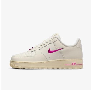 Кросівки Nike Air Force 1 Low 07 Se FB8251-101