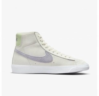 Кросівки Nike Blazer Mid 77 FN7775-100