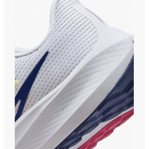 Кросівки Nike Pegasus 40 DV3854-105_image_9