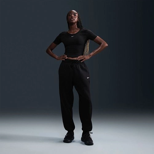 Жіночі штани Nike: джогери, прямі й широкі моделі