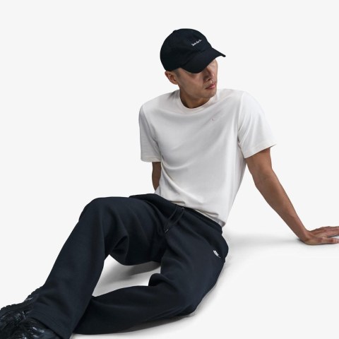 Чоловічі штани Nike Club Open Hem Pants FN3730-010_image_4