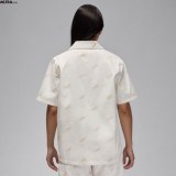 Женская футболка Air Jordan AOP Wvn Top FN5769-133_image_2