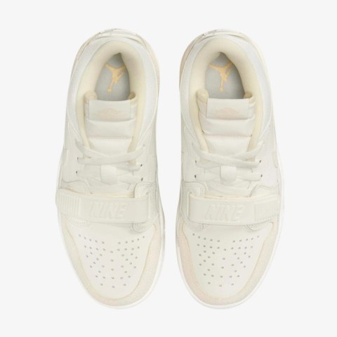 Женские кроссовки Nike Air Jordan Legacy 312 Low FQ7827-102_image_4