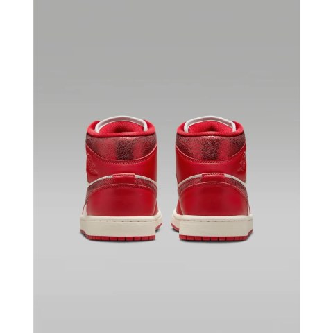 Женские кроссовки Air Jordan 1 Mid SE Red/White HJ9337-106_image_5