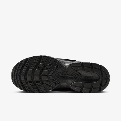 Жіночі кросівки Nike W V5 Rnr HQ7901-001_image_3