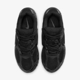 Жіночі кросівки Nike W V5 Rnr HQ7901-001_image_5