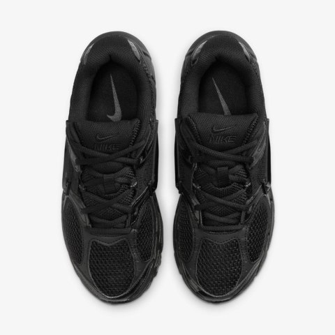 Жіночі кросівки Nike W V5 Rnr HQ7901-001_image_5