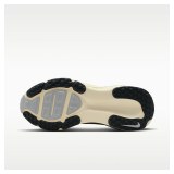 Женские кроссовки Nike Vomero 18 SE WomenS Road Running Shoes Beige IF4463-200_image_2