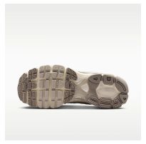 Кросівки жіночі Nike Air Max Moto 2K Beige IQ0272-030_image_6
