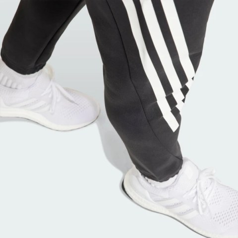 Джоггеры Adidas Future Icons 3-Stripes IN3310_image_4