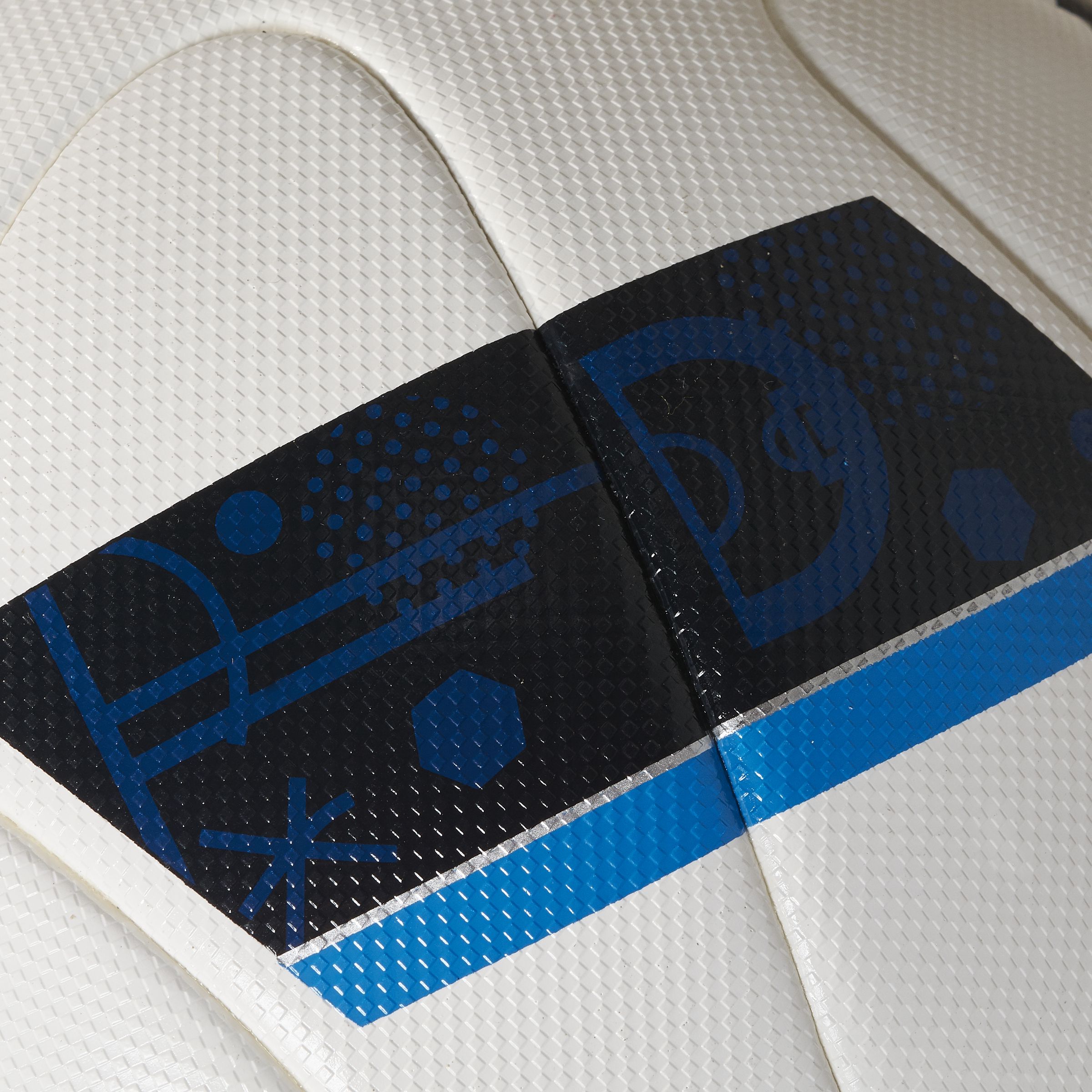 Футбольний м'яч Adidas UEFA 2016 Official Match Ball AC5415_image_4