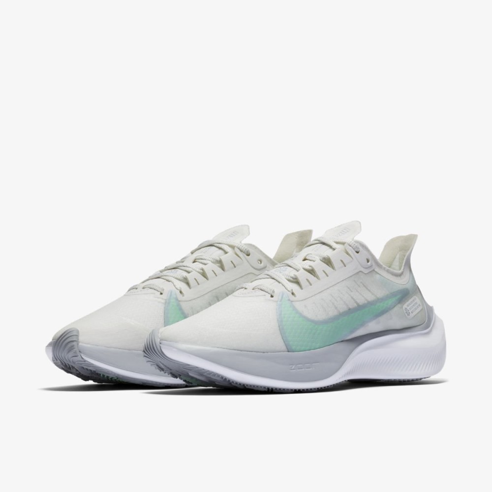 Женские кроссовки Nike Zoom Gravity BQ3203-103_image_3
