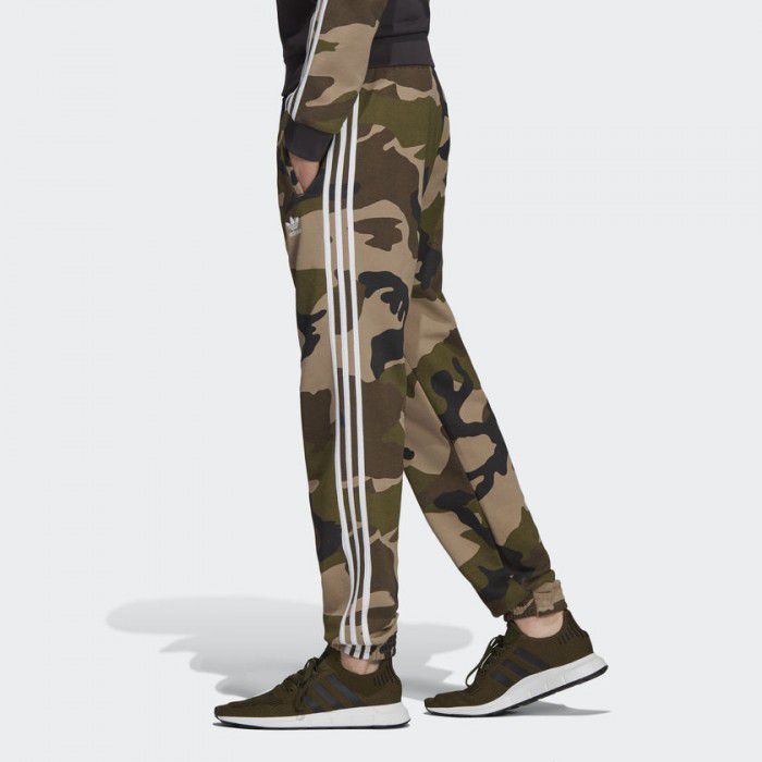 Брюки Adidas Originals Camouflage Pant DV2052_image_4