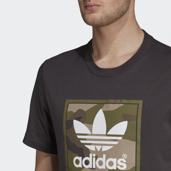 Футболка Adidas Originals Camouflage Tongue Label DV2060_image_4