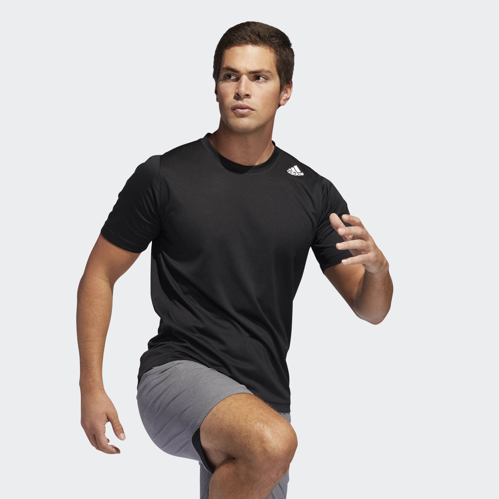  Футболка Adidas Freelift Sport Fitted 3-Stripes DW9825_image_7