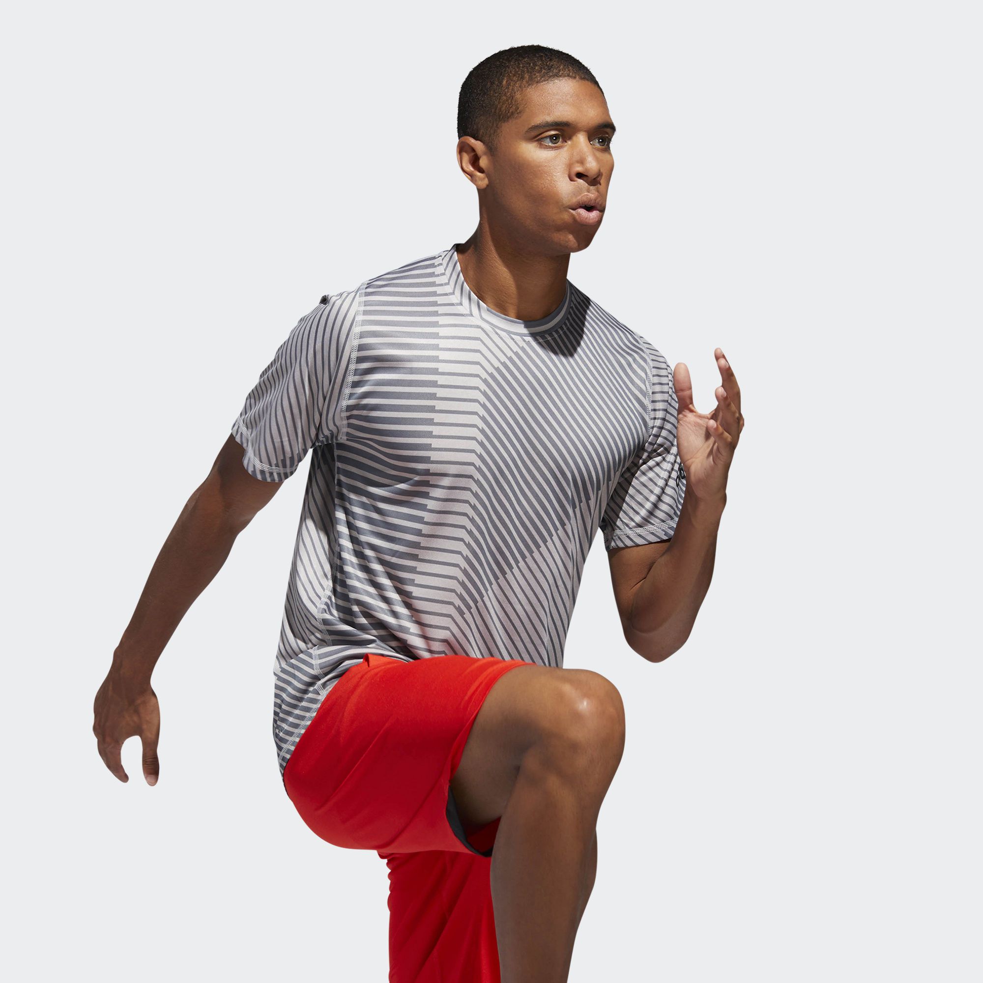 Футболка Adidas Freelift Sport Strong Graphic DU1470_image_3