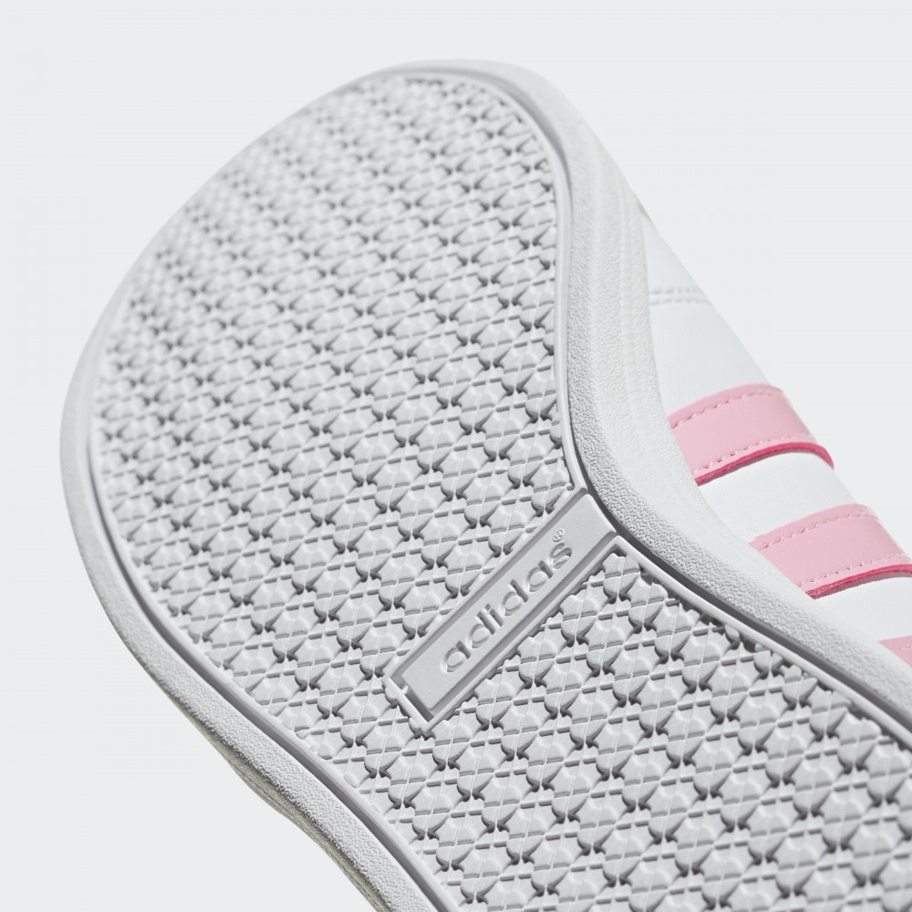 Жіночі кросівки Adidas Coneo QT F34703_image_9