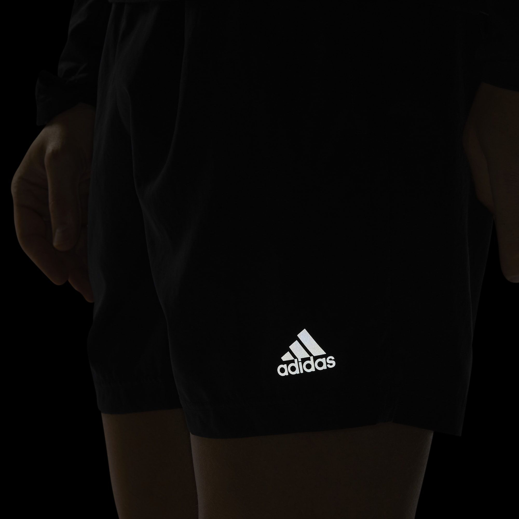 Чоловічі шорти Adidas Run It 3 Stripes PB FP7541_image_8